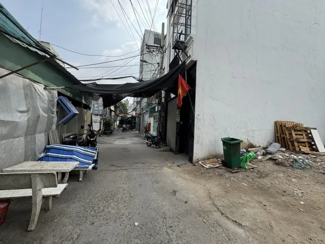 BÁN 3 LÔ LIỀN KỀ-XÂY CHDV-ĐẦU TƯ-ĐỐI DIỆN TRƯỜNG ĐẠI HỌC CÔNG THƯƠNG-TÂN PHÚ-GỌI ĐI XEM ĐẤT