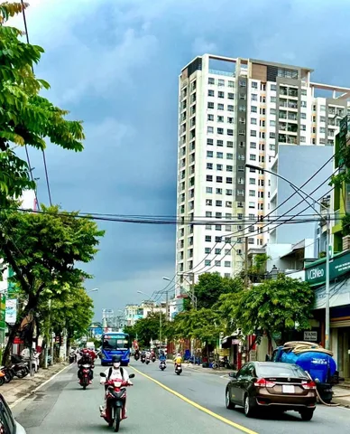 Nhà MT Đặng Văn Bi, P Bình Thợ, Tp Thủ Đức. MT Kinh Doanh - Chỉ 23.4 Đồng TL.