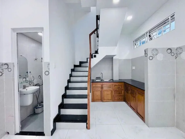 L2061 ⭐️ nhà Nguyễn Kiệm Gò Vấp, SHR, Vuông, 4 tầng, 4.x tỷ x nhỏ