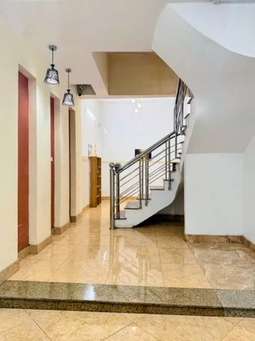 Bán nhà đẹp phân lô ô tô Khương Trung! Mặt ngõ rộng, thông, kinh doanh đỉnh – 35m2 5 tầng chỉ 12.18 tỷ