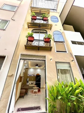 Gấp bán nhà mới 4 tầng sổ hồng riêng
