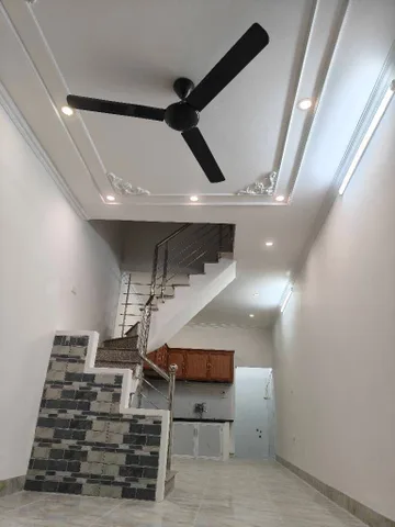 Bán nhà 30m² ngang 3m giá 3.1 tỷ tại Phường Vĩnh Hưng