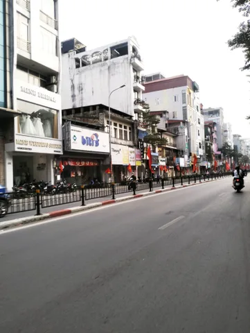 Bán nhà Đống Đa – 5 tầng – 42m² – giá 8.1 tỷ