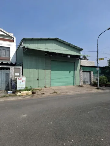 Bán nhà 250m² full thổ cư ngang 10m giá 6.2 tỷ tại Xã Long Thành