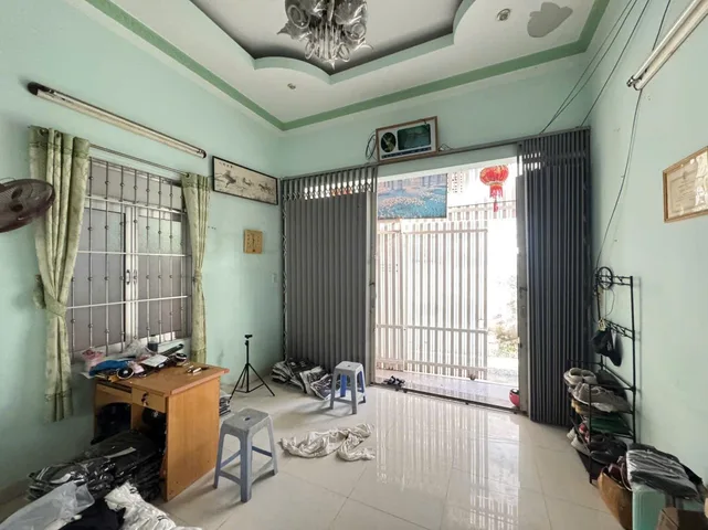 Bán nhà 61.5m² có sẵn 61,5m² thổ cư ngang 5m giá 3.7 tỷ tại Phường Nam Nha Trang