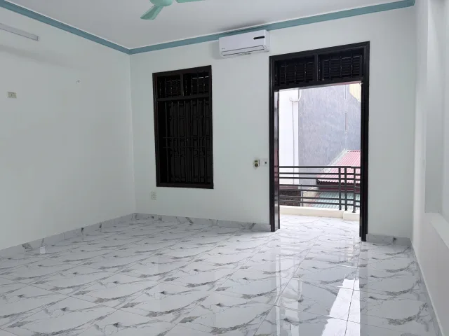 Bán nhà 83.6m² có sẵn 50m² thổ cư ngang 4.86m giá 3.9 tỷ tại Phường Nông Trang