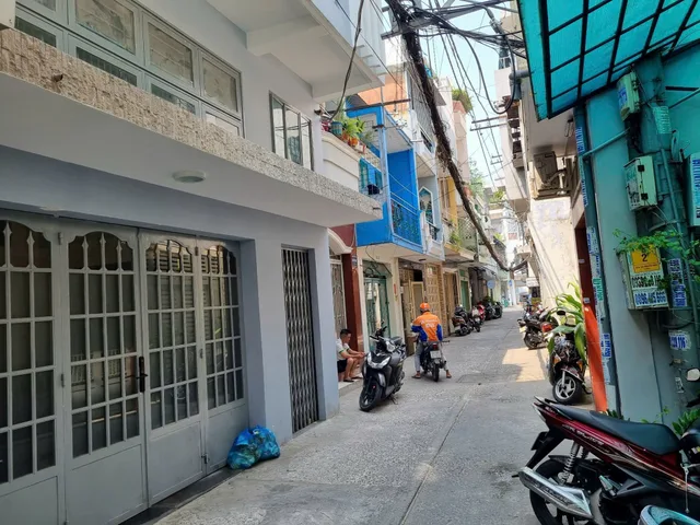 Bản nhà hẻm xe hơi Nguyễn Đình Chiểu, thông Võ Văn Tần, Quận 3, 6x9m, 13.5 tỷ
