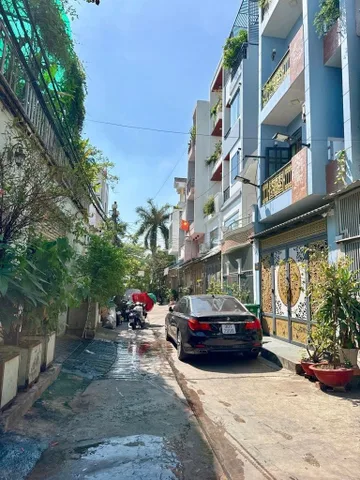 Hương Lộ 2 Bình Tân - Hẻm 6m - DT: 4,5mx16m - SHR - Nhỉnh 5 Tỷ TL Mạnh