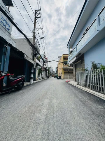 BÁN NHÀ TRUNG TÂM BÀU CÁT – 81M2 - 3 PHÒNG NGỦ TIỆN XÂY MỚI - 85TR/M2 - HƠN 6 TY XÍU