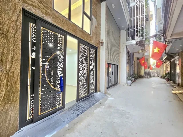Nhà mới Hoàng Văn Thái - Thanh Xuân, 41m x 7 Tầng Thang Máy, Gara Ô tô, Ngõ Nông, 18,5 Tỷ