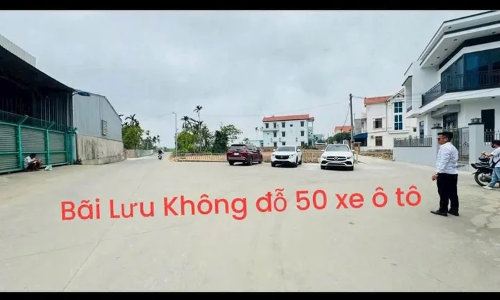 Chính chủ chào bán 1 lô đất tại Đông Sơn - Phường Lưu Kiếm
👉 Đường thông, ô tô đôc tận đất
👉 Cam kết không lỗi phong thuỷ
👉 bán kính 150m là trường học cấp 1,2, chợ, uỷ ban
👉 cách bệnh viện đa khoa Thuỷ Nguyên 250m
👉 view đất 03 thoáng mát
💸 1 tỷ 5x