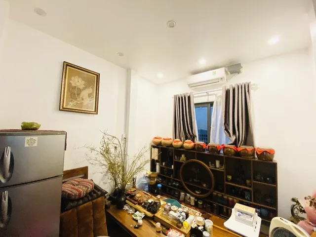 Gấp bán sổ hồng riêng, mặt tiền phú nhuận