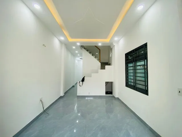 Gấp bán sổ hồng riêng, 4 tầng gò vấp