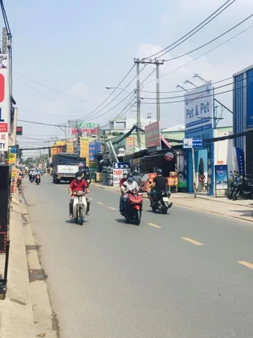Bán nhà 151m² có sẵn 81m² thổ cư ngang 4.8m giá 13.45 tỷ tại Phường Bình Tân