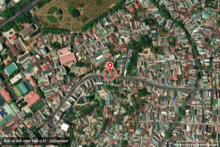 Bán đất 350.3m² có sẵn 300m² thổ cư ngang 23m giá 14.5 tỷ tại Phường Buôn Ma Thuột