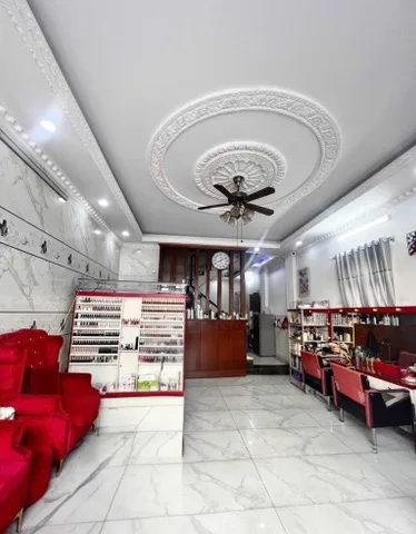 BÁN NHÀ ĐẸP CẠNH TÂ.N KỲ TÂN QUÝ - ĐƯỜNG XE TẢI - 4PN - ( 5.5X16M )