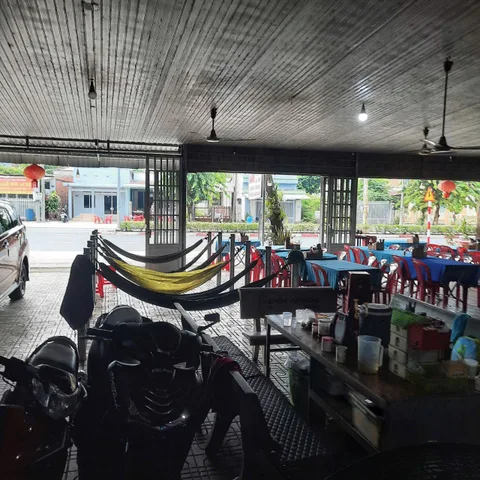 Bán đất mặt tiền đường Nguyễn Chí Thanh