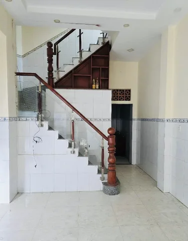 BÁN NHÀ GẦN BX MIỀN TÂY ,2 GÓC MẶT TIỀN ,4 TẦNG ,GIÁ 4.3 TỶ.