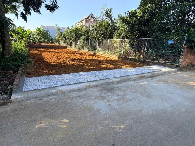 Bán gấp trước tết 208m² có sẵn 100m² thổ cư ngang 7m giá 5.2 tỷ tại thôn 3 Xã Phú Cát trung tâm Hoà Lạc