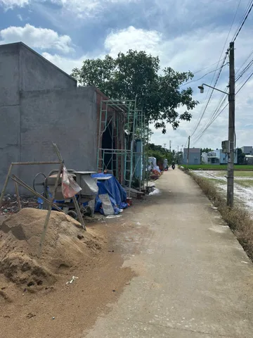 Bán đất thổ cư, tiện xây nhà ở, gần ngã tư chợ Phước Vân giáp T/p HCM