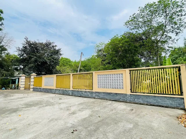 Bán đất 2205.2m² có sẵn 300m² thổ cư ngang 25m giá 37.5 tỷ tại Đường Bàu Lách Xã Nhuận Đức