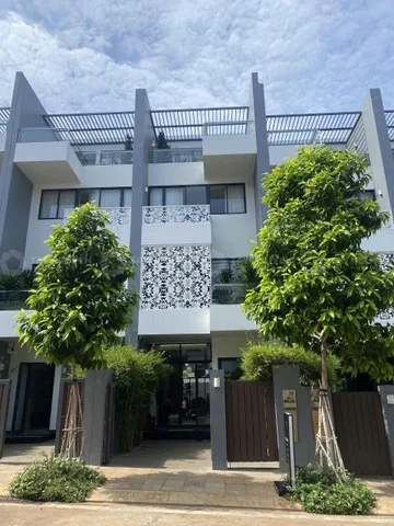 Bán nhà cao cấp kiến trúc hiện đại vị trí đẹp diện tích 125m 5m2 giá 9ty998