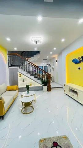 Bán nhà 55.7m² full thổ cư ngang 4.2m giá 5.45 tỷ tại Phường Tân Sơn Nhì