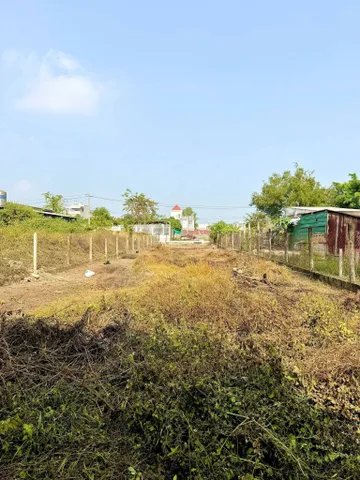 Bán đất mặt tiền buôn bán kinh doanh đường Nguyễn Viết Xuân trung tâm Thị Trấn Củ Chi TPHCM, DT: 466m2.