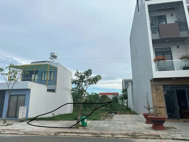 Bán đất 85.3m² có sẵn 66m² thổ cư ngang 6m giá 3 tỷ tại Phường Tam Long