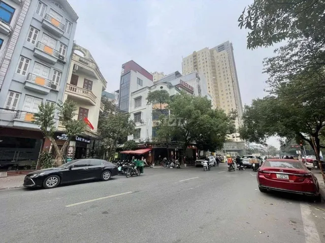 BÁN TÒA NHÀ MẶT PHỐ TÚ MỠ. CẦU GIẤY. 8 TẦNG. THANG MÁY.