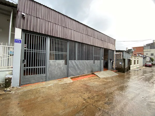 Bán dãy trọ ngang 10,5m × dài 40m Võ Thị Sáu, P. Tân Lập – 11 phòng, full khách