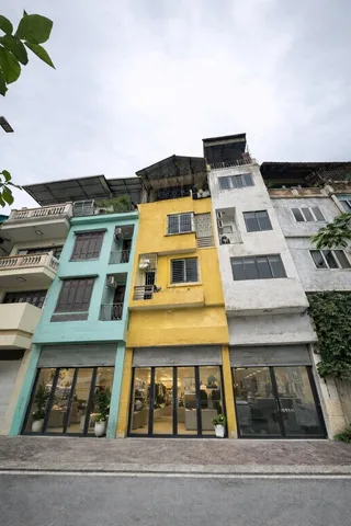 Bán nhà đẹp mặt phố Nguyễn Lân! Phân lô ô tô, vỉa hè rộng, view sông – 35m2 5 tầng 18.28 tỷ – Giữ tài sản an toàn, lợi nhuận bền vững