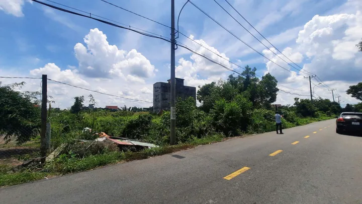 Bán đất mặt tiền đường Tam Thôn Hiệp, Cần Giờ, 700m2.