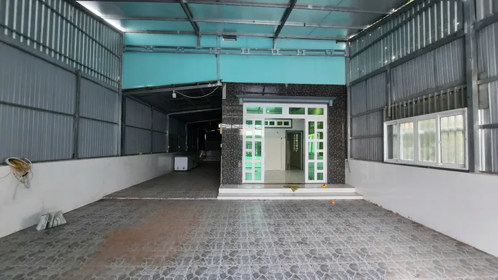 Bán nhà ngay chợ Tam Thôn Hiệp, Cần Giờ, 200m2, full thổ cư.