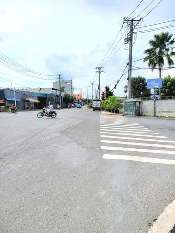 NHÀ MẶT TIỀN ĐƯỜNG TRẦN HẢI PHỤNG – KHU TÂN TẠO - CHO THUÊ GẤP - VỊ TRÍ ĐẸP