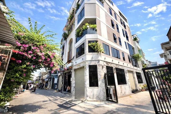 Bán nhà biệt thự phố 5 sao, 5 tầng sổ hồng riêng.
