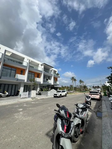 Bán đất 100m² full thổ cư ngang 5m giá 6.3 tỷ tại Phường Tây Nha Trang
