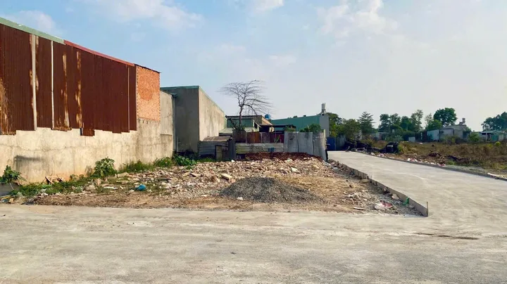 CHÍNH CHỦ EM CÒN 1 CẶP ĐẤT NỀN GẦN BIG C TÂN HIỆP