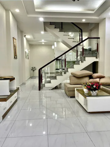 Bán gấp nhà 3 tầng 3pn 4wc dt đất 52m² full thổ cư ngang 4m giá 7.5 tỷ hẻm đường 13 Bình Trưng Tây Q2 cũ