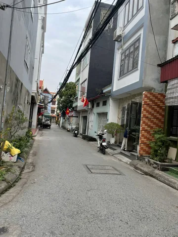 🏠🏠🏠Bán đất tặng nhà mặt đường An Lạc, Sở Dầu, ngày sau Sở Tài chính 

🔹Thông số 135,5m, mặt tiền 5,24m, nở hậu