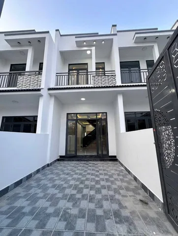 Nhà Bán Ngay đ.Đồng Khởi- Cách Cây xăng 26 chỉ 5 Phút - Chỉ 650tr nhận nhà ở ngay