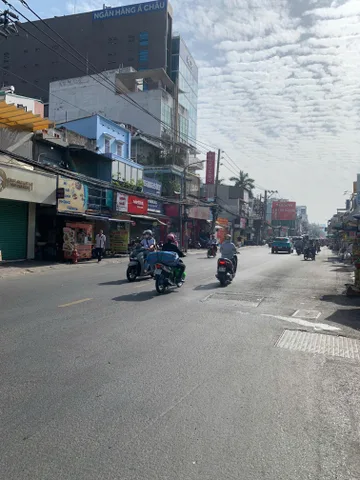 MẶT TIỀN KINH DOANH SIÊU ĐỈNH TRẦN TUẤN KHẢI Q.5 - DTSD GẦN 38M2 - ĐƯỜNG LỚN 8M CHỈ 8.x TỶ