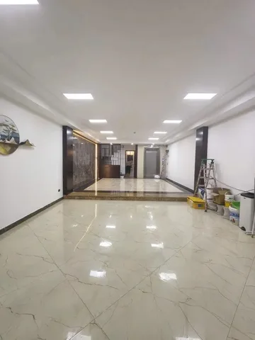 BÁN NHÀ TRUNG KÍNH – 69M² – 7 TẦNG – THANG MÁY – VỈA HÈ – Ô TÔ TRÁNH – 43.5 TỶ