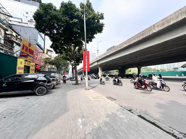 Bán nhà Mặt phố Khuất Duy Tiến 78m² full thổ cư ngang 7.3m giá 79.5 tỷ tại Đường Khuất Duy Tiến Phường Đại Mỗ (MUA/BÁN BĐS nhắn tin Zalo 0862299066)