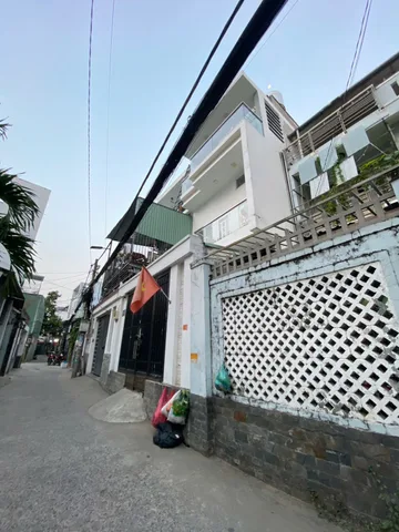 Nhà 3 tầng cạnh Phú Mỹ Hưng (Nguyễn Lương Bằng nối dài; 85m2 7PN thu nhập 340tr/năm; cách HXH 30m