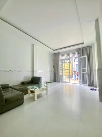 🚗 BÁN NHÀ 3 TẦNG - 52M2( 4.1*13), HOÀN CÔNG, 3PN, 3WC, GIẾNG TRỜI - KHÔNG QH -  NHÀ HẺM XE HƠI - GẦN CHỢ, UBND - P. LONG TRƯỜNG, THỦ ĐỨC. ( K )