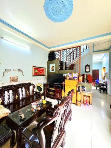 🚗 BÁN NHÀ 3 TẦNG - 83M2(4.5*17.5), HOÀN CÔNG, 4PN, 3WC - KHÔNG QH, ĐA TIỆN ÍCH - NHÀ HẺM XE HƠI - GẦN CHỢ, NHÀ VĂN HOÁ - LONG TRƯỜNG, THỦ ĐỨC.(A)