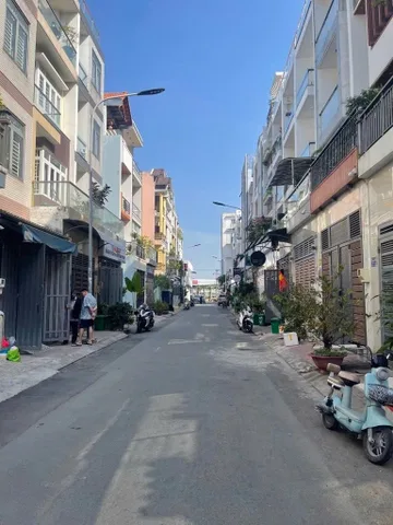 Bán nhà 4 Tầng, Hẻm ôtô, DT: 60m² có sẵn 58m² thổ cư ngang 4m giá 10,7 tỷ tại Phường Phú Thọ Hòa