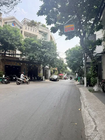 VỊ TRÍ PHỐ KINH DOANH ĐẶNG VĂN NGỮ - 80M2 3 TẦNG, NGANG GẦN 6M, XE HƠI ĐỖ CỬA CHỈ 11.5 TỶ.