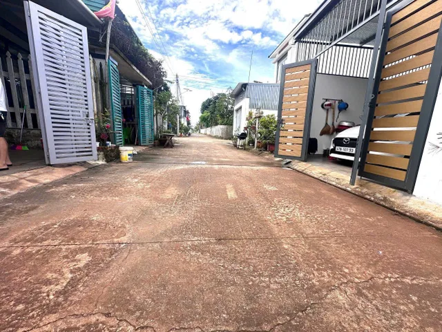 Bán đất 93.2m² có sẵn 60m² thổ cư ngang 5m giá 1.99 tỷ tại Phường Buôn Ma Thuột